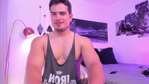 Snapshot of tom_mckleein chatting on December 2024 06:50:01 PM TOM MCKLEEIN instagram online show from December 2024 06:50:01 PM