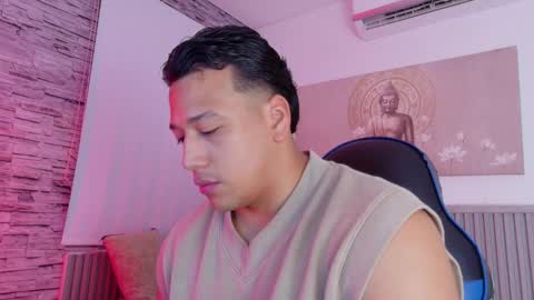 Tom muscle1 online show from February 2026 11:54:02 AM