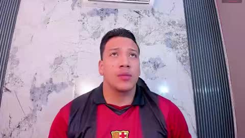 Tom muscle1 online show from March 2026 12:18:01 PM