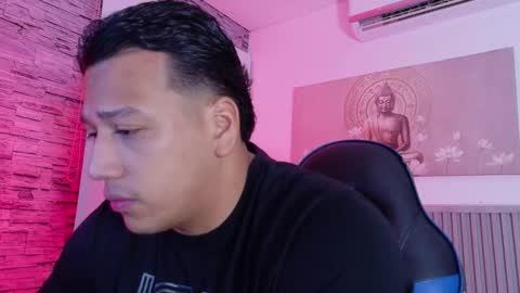 Tom muscle1 online show from March 2026 11:49:02 AM