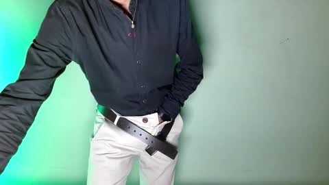 tomas gerauld. make me happy with 10000 tokens online show from January 2026 02:27:01 AM