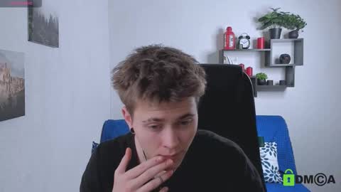 Snapshot of tomas_norton chatting on December 2025 03:18:02 PM tomas_norton online show from December 2025 03:18:02 PM