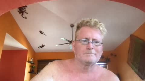 Snapshot of tomascausa chatting on July 2026 11:48:01 PM Hola online show from July 2026 11:48:01 PM