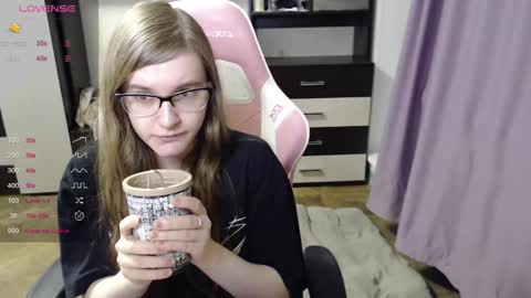 tomato_tease online show from December 2025 02:00:01 PM