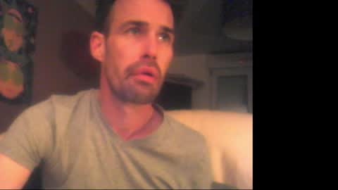 tomax22000 online show from April 2026 03:50:01 AM