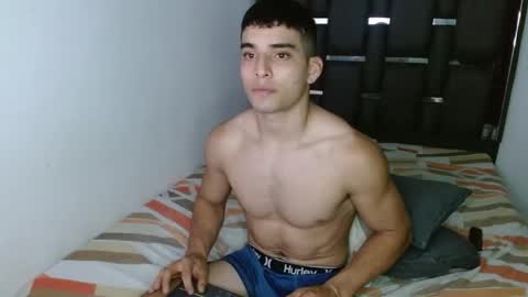 tomaz_18 online show from April 2026 05:30:02 PM