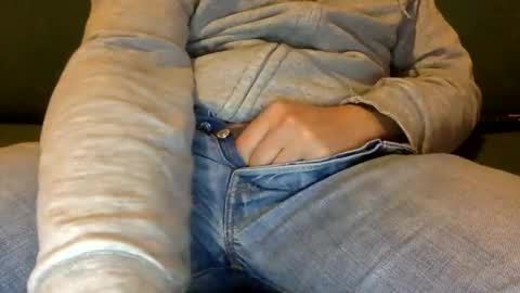 tombi125 online show from March 2025 05:49:01 PM