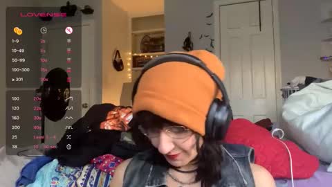 tomboy_titties online show from October 2025 11:05:01 PM