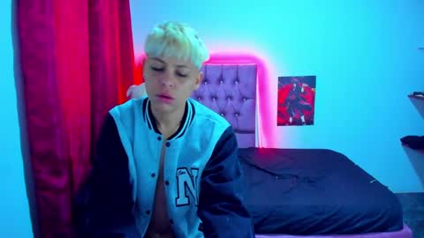 tomboygirl69 online show from January 2025 06:02:01 PM