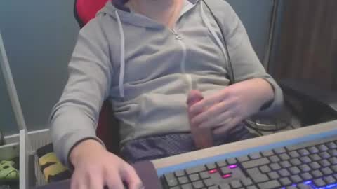 tomin3m online show from January 2025 07:40:01 PM