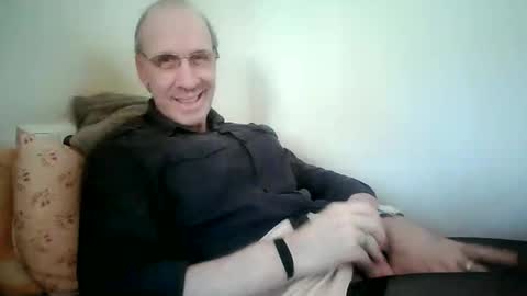 Snapshot of tomislav321 chatting on April 2026 03:59:01 PM tomislav321 online show from April 2026 03:59:01 PM