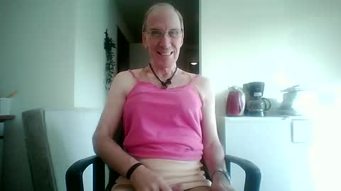 Snapshot of tomislav321 chatting on April 2026 03:54:02 PM tomislav321 online show from April 2026 03:54:02 PM