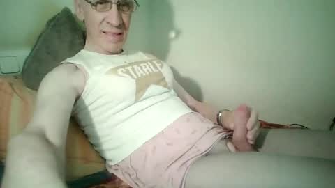 tomislav321 online show from June 2026 04:59:01 PM
