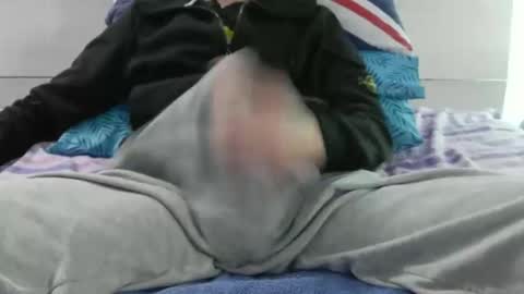 Snapshot of tommaso9046 chatting on December 2025 04:14:01 PM tommaso9046 online show from December 2025 04:14:01 PM