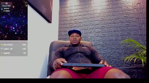 Tom Mike online show from February 2025 04:25:02 AM