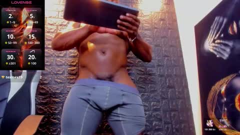 Tom Mike online show from February 2026 12:39:02 AM