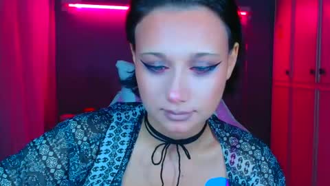 Snapshot of tommioo7 chatting on November 2025 10:53:02 PM Galadriel online show from November 2025 10:53:02 PM