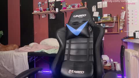 Snapshot of tommy__gun_ chatting on December 2024 06:38:01 PM Tommy and Katana online show from December 2024 06:38:01 PM