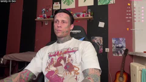 Snapshot of tommy__gun_ chatting on January 2025 02:36:02 PM Tommy and Katana online show from January 2025 02:36:02 PM