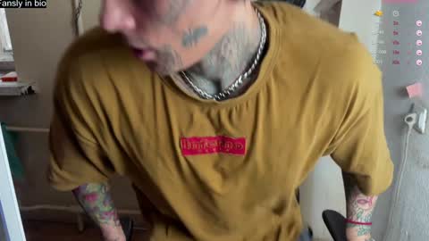 Snapshot of tommy__gun_ chatting on January 2025 09:13:02 AM Tommy and Katana online show from January 2025 09:13:02 AM