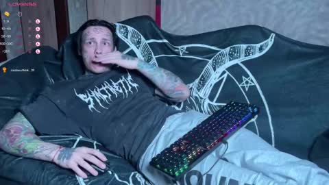 Snapshot of tommy__gun_ chatting on February 2025 02:46:01 PM Tommy and Katana online show from February 2025 02:46:01 PM