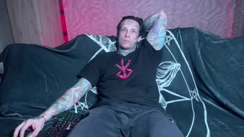 Snapshot of tommy__gun_ chatting on March 2025 03:12:02 PM Tommy and Katana online show from March 2025 03:12:02 PM