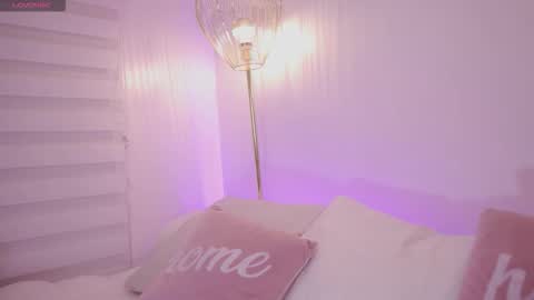 Blue  online show from February 2026 10:08:01 PM