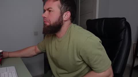 Snapshot of tommy_burnzzz chatting on January 2025 05:30:02 AM tommy burnzzz online show from January 2025 05:30:02 AM