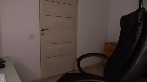 Snapshot of tommy_burnzzz chatting on January 2025 02:38:02 AM tommy burnzzz online show from January 2025 02:38:02 AM