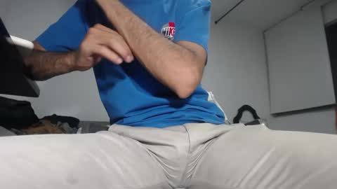   Thomas    online show from March 2025 12:29:02 AM