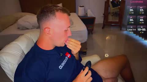 Tommy online show from October 2025 08:05:02 AM