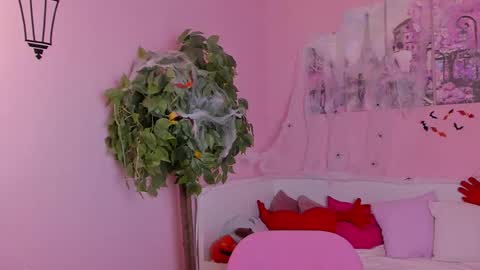 Tommy online show from November 2025 01:24:03 PM