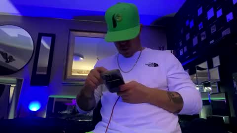 Tommy online show from February 2026 12:09:01 AM