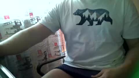 Snapshot of tommy_li_2 chatting on December 2024 07:49:02 AM Tommi Li online show from December 2024 07:49:02 AM