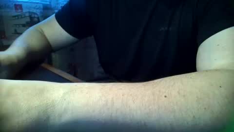 Snapshot of tommy_li_2 chatting on January 2025 04:41:02 AM Tommi Li online show from January 2025 04:41:02 AM