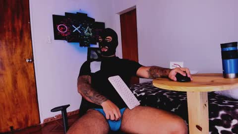 tommy_sccott online show from February 2025 05:48:02 AM