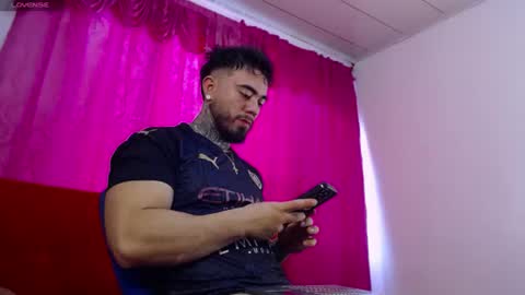Snapshot of tommyblessd1 chatting on July 2026 08:58:01 PM Steven online show from July 2026 08:58:01 PM