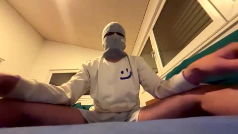 Kayden online show from March 2026 06:44:01 PM