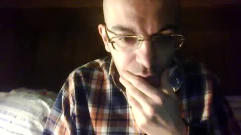 Snapshot of tommycorner chatting on December 2024 09:33:02 PM tommycorner online show from December 2024 09:33:02 PM