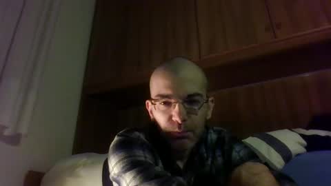 Snapshot of tommycorner chatting on January 2025 11:40:01 PM tommycorner online show from January 2025 11:40:01 PM