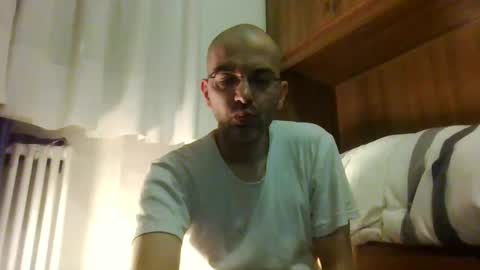 Snapshot of tommycorner chatting on March 2025 12:10:02 AM tommycorner online show from March 2025 12:10:02 AM