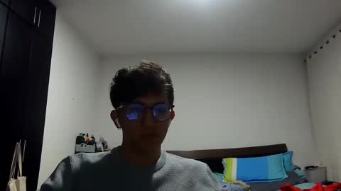 Snapshot of tommygr27 chatting on January 2025 11:37:02 PM Tommy online show from January 2025 11:37:02 PM