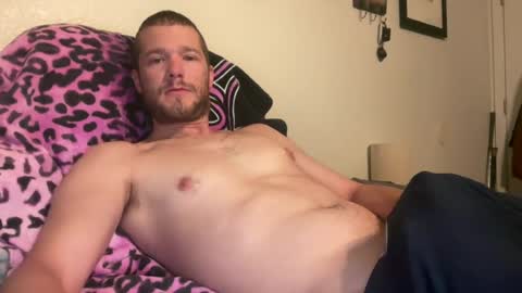 Snapshot of tommygunzsolo chatting on July 2026 04:14:01 PM tommygunzsolo online show from July 2026 04:14:01 PM