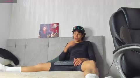 Snapshot of tommyhot7 chatting on June 2026 07:16:01 PM tommyhot7 online show from June 2026 07:16:01 PM