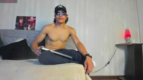 Snapshot of tommyhot7 chatting on July 2026 09:08:02 PM tommyhot7 online show from July 2026 09:08:02 PM