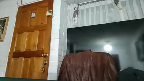 Tommy online show from December 2025 06:50:01 AM