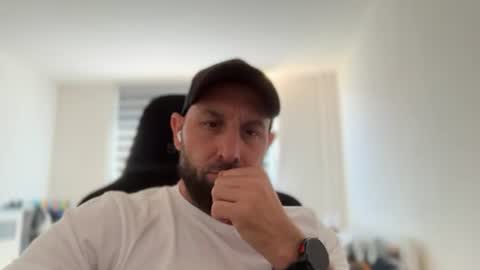 Snapshot of tommyx01 chatting on July 2026 09:04:01 AM Thomas Fit online show from July 2026 09:04:01 AM