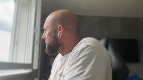 Snapshot of tommyx01 chatting on July 2026 10:21:02 AM Thomas Fit online show from July 2026 10:21:02 AM