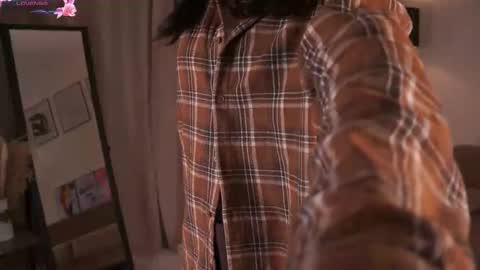 Snapshot of tomokodelce chatting on February 2026 03:18:01 AM Rana online show from February 2026 03:18:01 AM