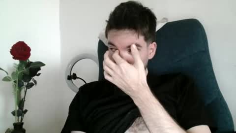 Snapshot of tomylind chatting on January 2026 09:14:02 AM Onlyfans - Tomylind keep you in touch there online show from January 2026 09:14:02 AM